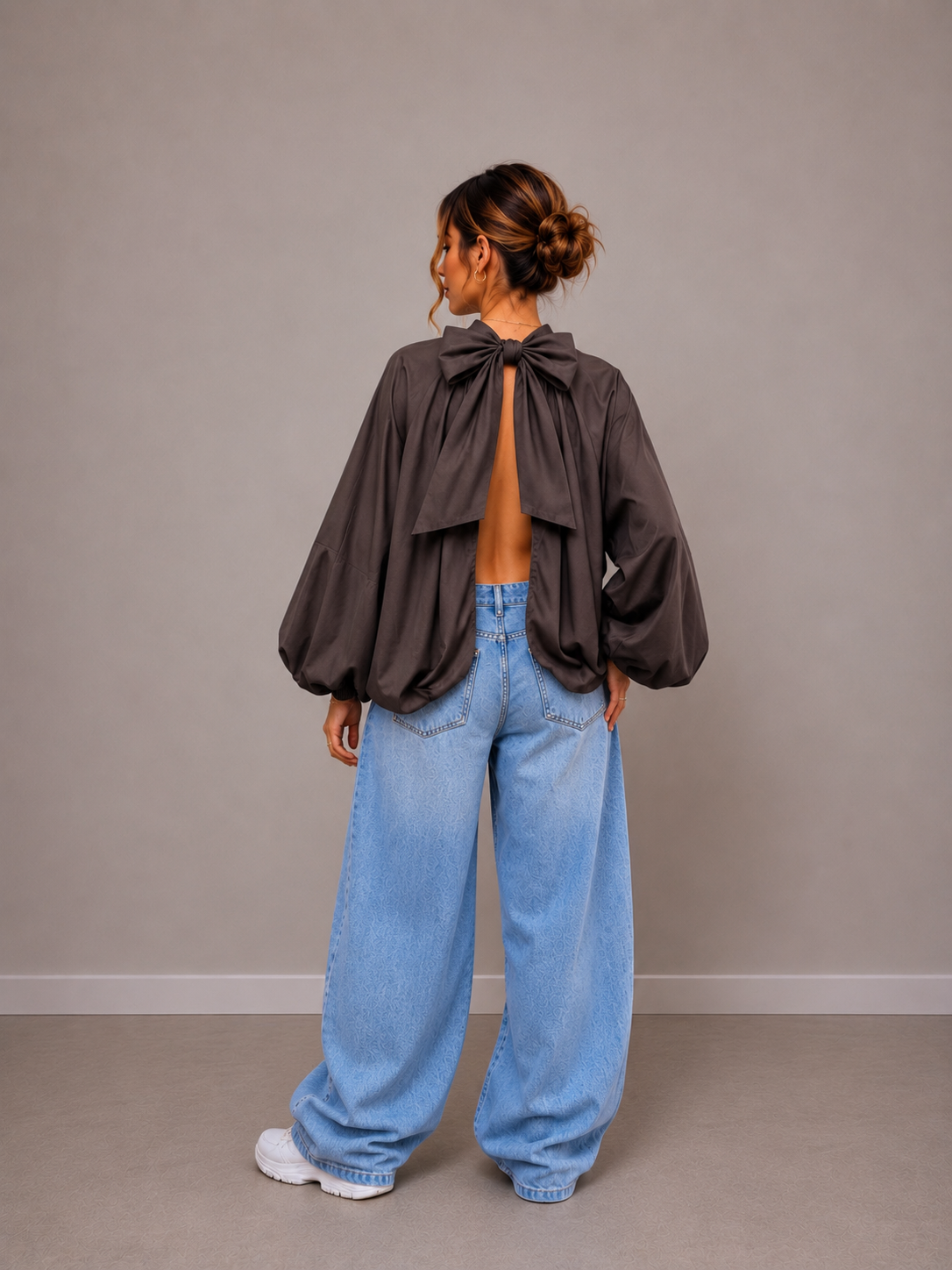 Blouse met strik | bruin
