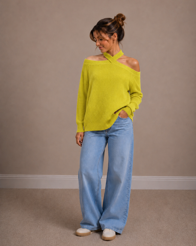 CROSS OVER NECK KNIT